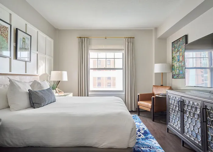 Heathman Hotel